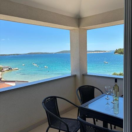 Sea View Apartments Жаборич Экстерьер фото
