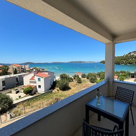 Sea View Apartments Жаборич Экстерьер фото